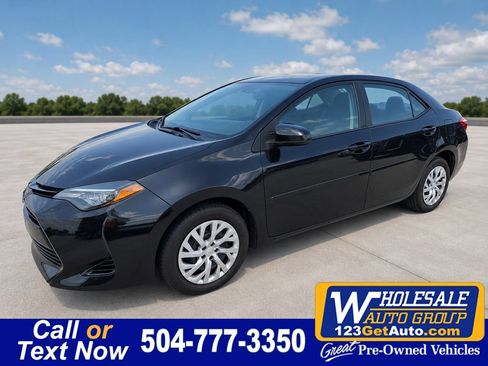 Used 2018 Toyota Corolla LE FWD image 1