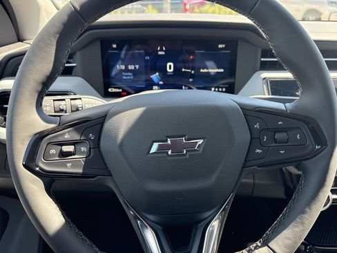 New 2027 Chevrolet Bolt LT w/ Comfort Package FWD image 12