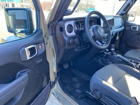 New 2026 Jeep Wrangler Unlimited Sport AWD/4WD image 8
