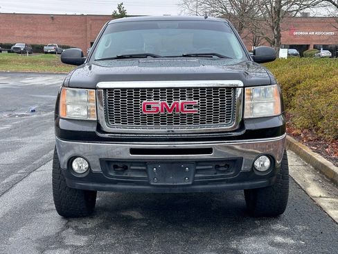 Used 2010 GMC Sierra 1500 SLE w/ Max Trailering Pack AWD/4WD image 3