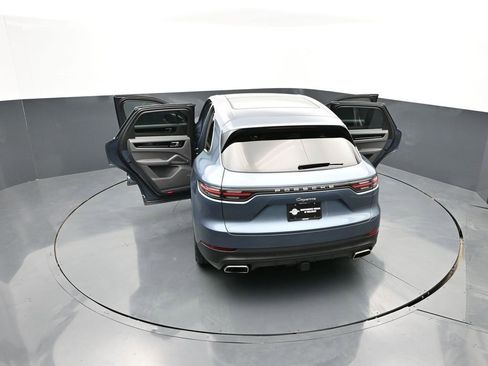 Used 2019 Porsche Cayenne AWD/4WD image 32