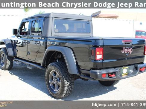 Used 2022 Jeep Gladiator Rubicon w/ Cold Weather Group image 6