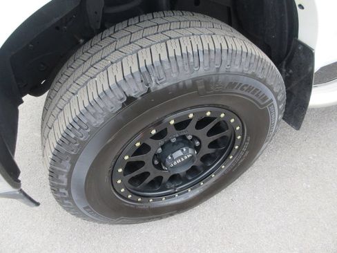 Used 2020 RAM 3500 Laramie AWD/4WD image 15