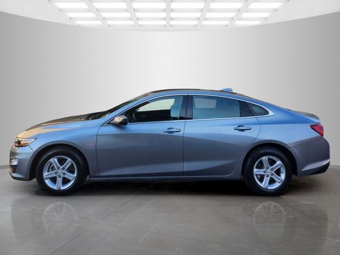 Used 2024 Chevrolet Malibu LT FWD image 4