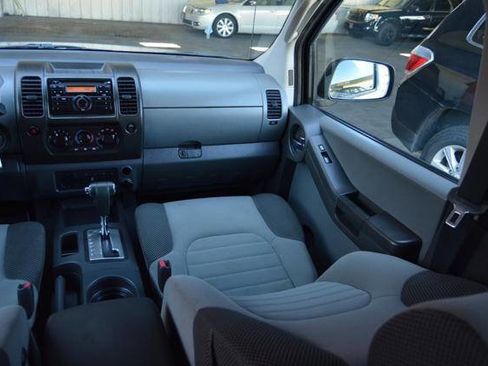 Used 2008 Nissan Xterra S w/ Supplemental Air Bag Pkg image 48