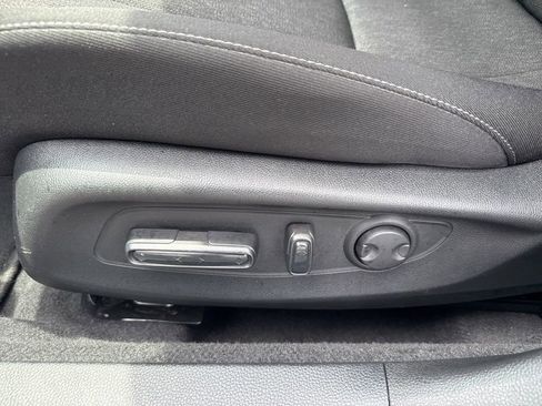 Certified 2025 Honda Accord SE image 23