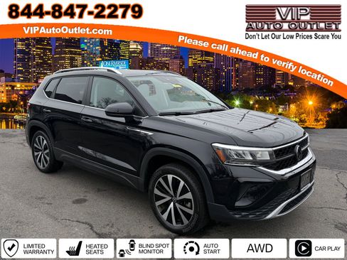 Used 2023 Volkswagen Taos SE w/ Panoramic Sunroof Package AWD/4WD image 1