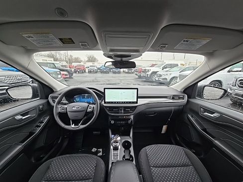 New 2026 Ford Escape Active w/ Active Premium Tech Pack image 2