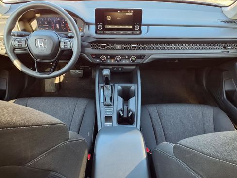 Used 2024 Honda Accord EX image 10