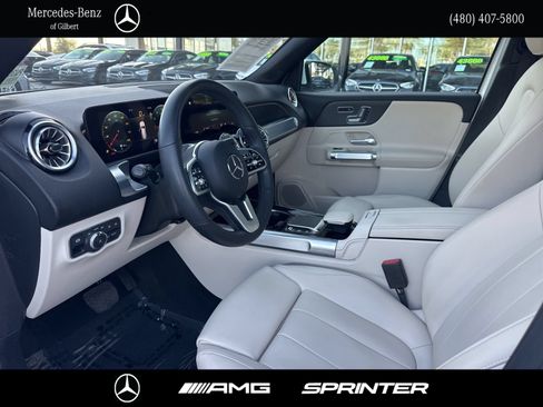 Certified 2023 Mercedes-Benz GLB 250 image 10