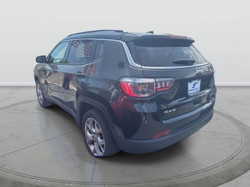 Used 2022 Jeep Compass Limited w/ Sun and Sound Group image 4