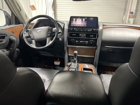 Used 2023 Nissan Armada SL w/ Captain's Chairs Package RWD image 15
