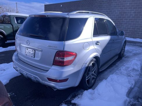 Used 2009 Mercedes-Benz ML 63 AMG 4MATIC image 3