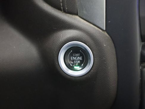 Used 2020 Chevrolet Silverado 2500 LT w/ Texas Edition image 19