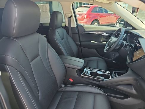 Used 2021 Buick Envision Essence w/ Technology Package I FWD image 33
