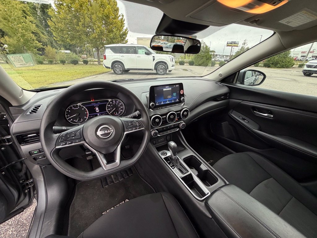 Used 2025 Nissan Sentra SV FWD image 18