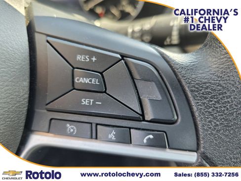 Used 2024 Nissan Altima 2.5 SV FWD image 21