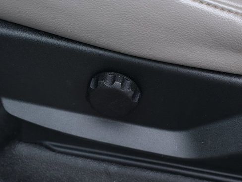 Used 2019 Ford F550 2WD Regular Cab Super Duty image 20