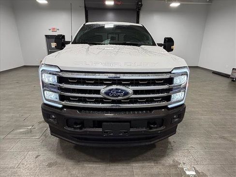 Certified 2025 Ford F250 King Ranch image 9