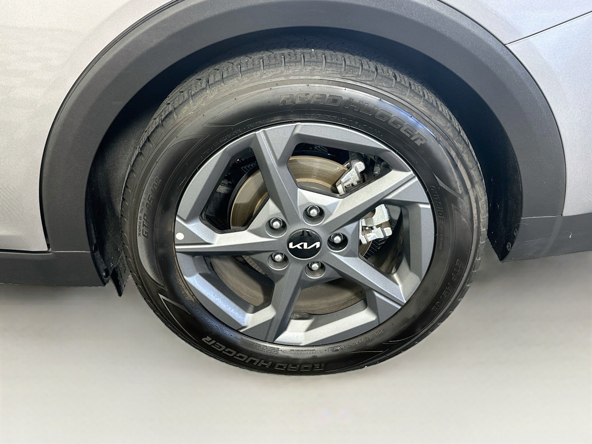 Used 2025 Kia K4 FWD image 11
