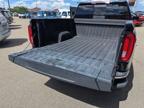 Used 2019 GMC Sierra 1500 SLT w/ SLT Premium Package AWD/4WD image 28