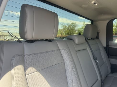 Used 2023 Toyota Tundra Limited AWD/4WD image 27