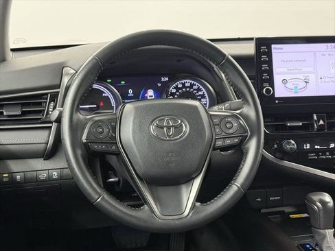 Certified 2022 Toyota Camry XSE image 31