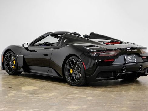 Used 2024 Maserati MC20 Cielo image 15