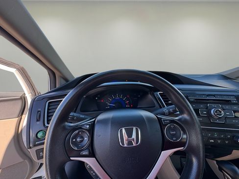 Used 2013 Honda Civic LX image 9