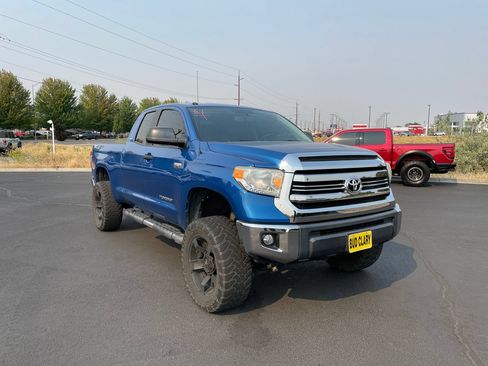 Used 2016 Toyota Tundra SR5 w/ TRD Off Road Package AWD/4WD image 1