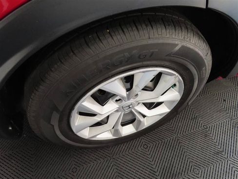 Used 2025 Honda CR-V LX image 8