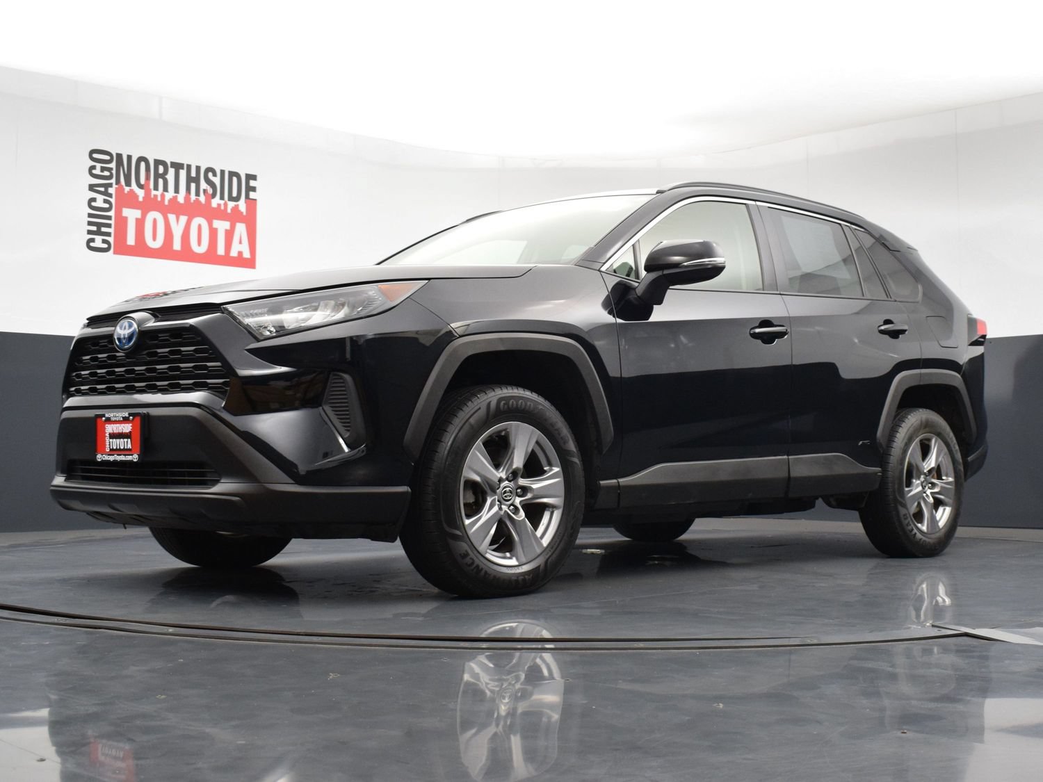 Used 2022 Toyota RAV4 LE AWD/4WD image 31