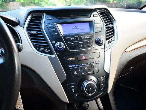 Used 2015 Hyundai Santa Fe Sport image 36