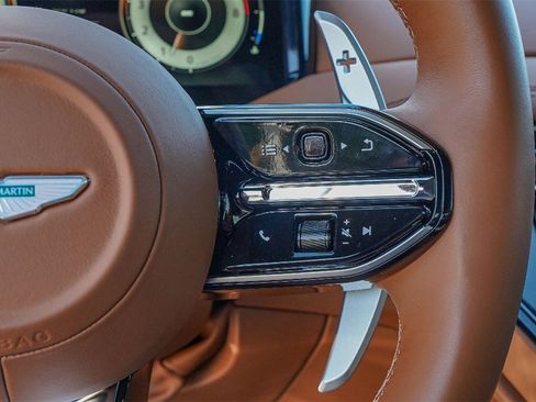 Used 2024 Aston Martin DB12 Coupe image 26