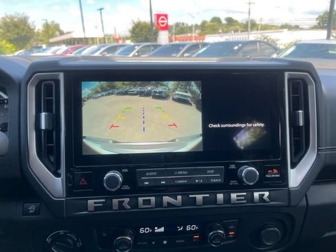 Certified 2026 Nissan Frontier SV w/ All-Weather Content Package AWD/4WD image 19