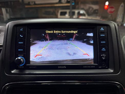 Used 2018 Dodge Grand Caravan SXT FWD image 20