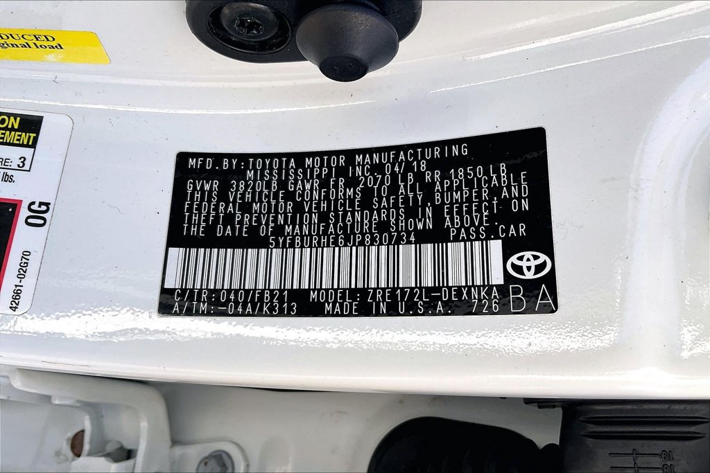 Used 2018 Toyota Corolla LE FWD image 33