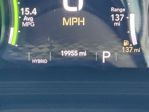 Used 2024 Jeep Wrangler Unlimited image 7