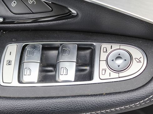 Used 2021 Mercedes-Benz C 300 Sedan image 20