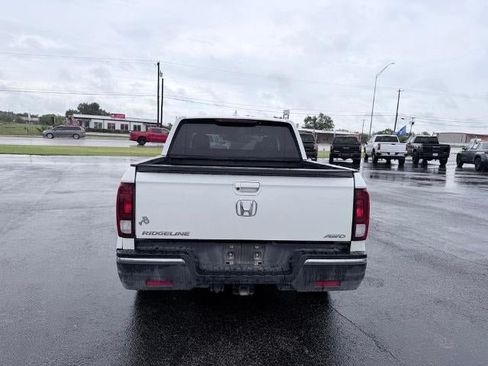Used 2020 Honda Ridgeline Sport image 4