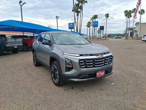 New 2026 Chevrolet Equinox LT FWD image 1
