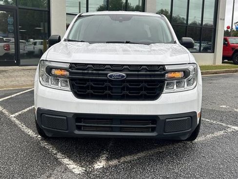 Used 2022 Ford Maverick XL image 2