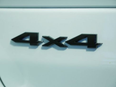 Certified 2023 Jeep Grand Cherokee Altitude AWD/4WD image 9