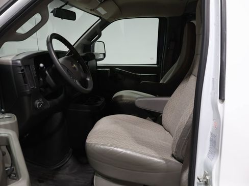 Used 2023 Chevrolet Express 3500 LS image 10