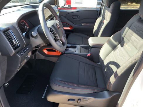 New 2026 Nissan Frontier Pro-X w/ Pro-X Convenience Package RWD image 19
