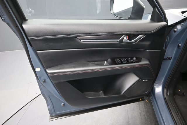 Certified 2024 MAZDA CX-5 Carbon Edition AWD/4WD image 12