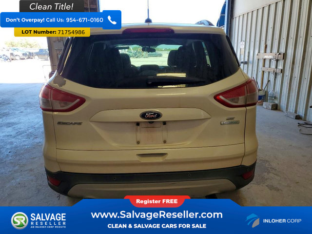 Used 2016 Ford Escape SE w/ Equipment Group 201A FWD image 8