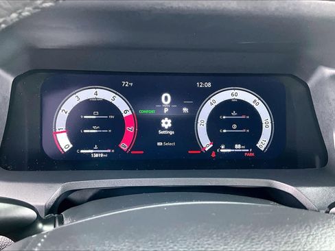 Certified 2024 Toyota Tacoma Limited w/ Limited Package (LT) image 25