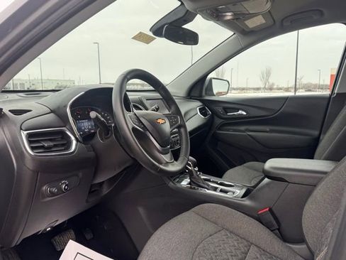 Used 2023 Chevrolet Equinox LT image 8
