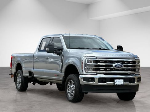 Used 2024 Ford F350 Lariat w/ Lariat Ultimate Package AWD/4WD image 9